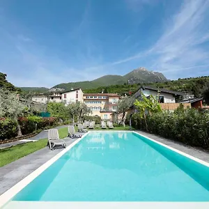 Corte Benaco By Wonderful Italy Toscolano Maderno